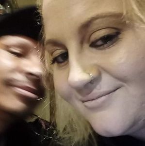 Meet your Posher, Amanda lynn